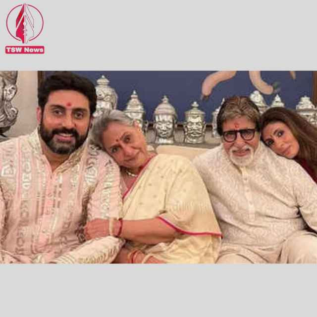 ABhishek Bachan with his parents