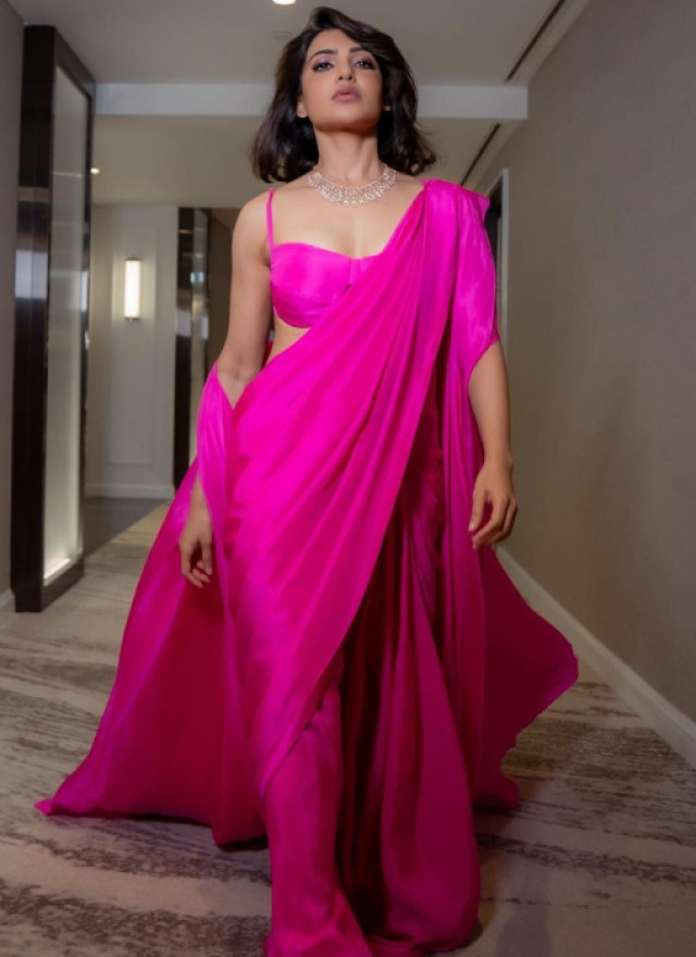 Samantha Ruth Prabhu's Dubai Event Outfit: Sizzling in Hot Pink Saree and Cape Jacket