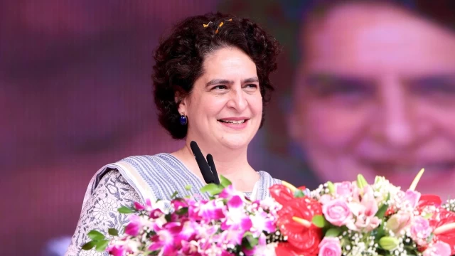 Priyanka Gandhi Announces Financial Aid for Students in Madhya Pradesh as Election Promise