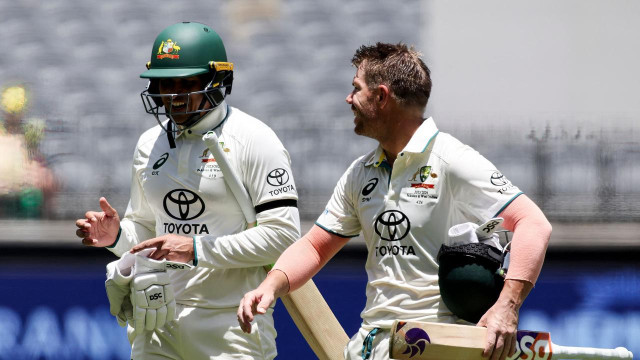 Australia's Unchanged Squad Secures David Warner's Home Farewell for New Year's Test