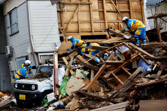Amidst Aftershocks and Snow, Japan Earthquakes Claim 126 Lives, Hampering Rescue Operations