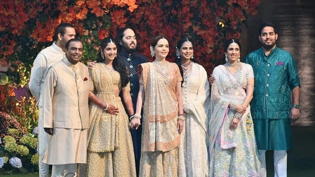 Social Media Abuzz with Anant Ambani, Radhika Merchant's Viral Pre-Wedding Celebration Announcement