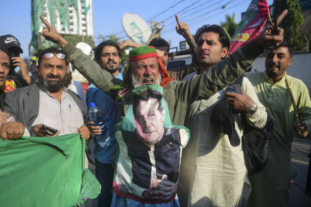 White House "Deeply Disturbed" as Pakistan Election Outcome Delayed, Monitoring Closely