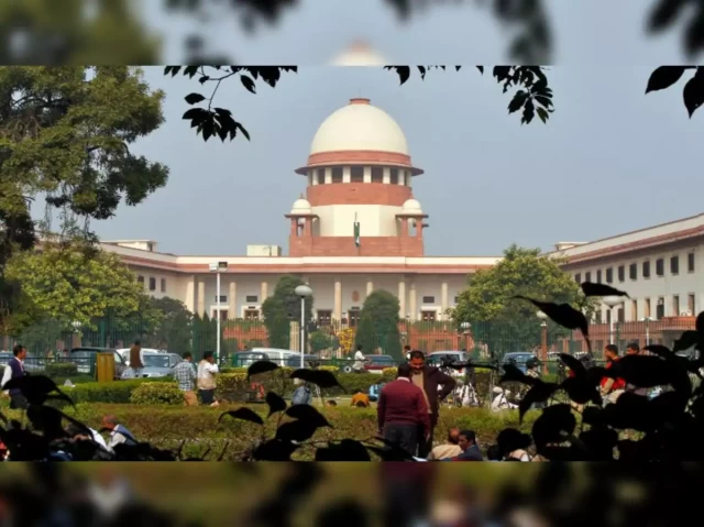 Supreme Court Requests Centre's Reply on Appeals for Halting CAA Regulations