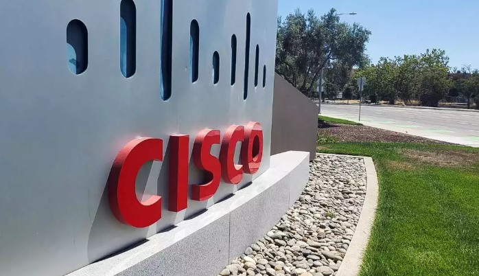 2022/11/Cisco-to-layoff-4000-Employees.jpg