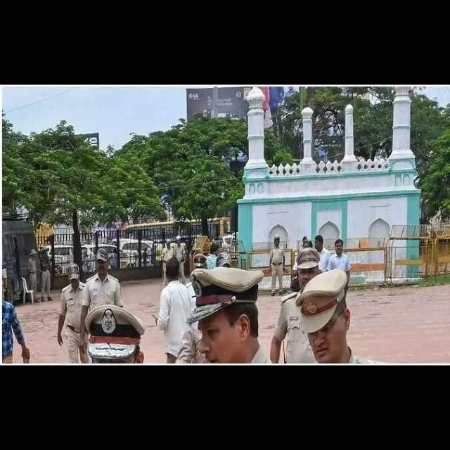 Controversy Around Installation of Lord Ganesha Idol at Idgah Maidan, Karnataka Resolved 