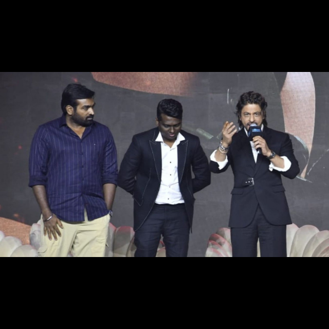 Bollywood's SRK and Tamil's Vijay Sethupati share admiration at 'Jawan' success event – A heartwarming exchange of praises.
