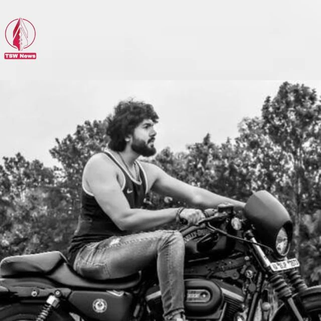 Kannada actor Suraj Kumar, popularly known as Dhruwan, lost his leg after he met with a severe road accident on June 24. 