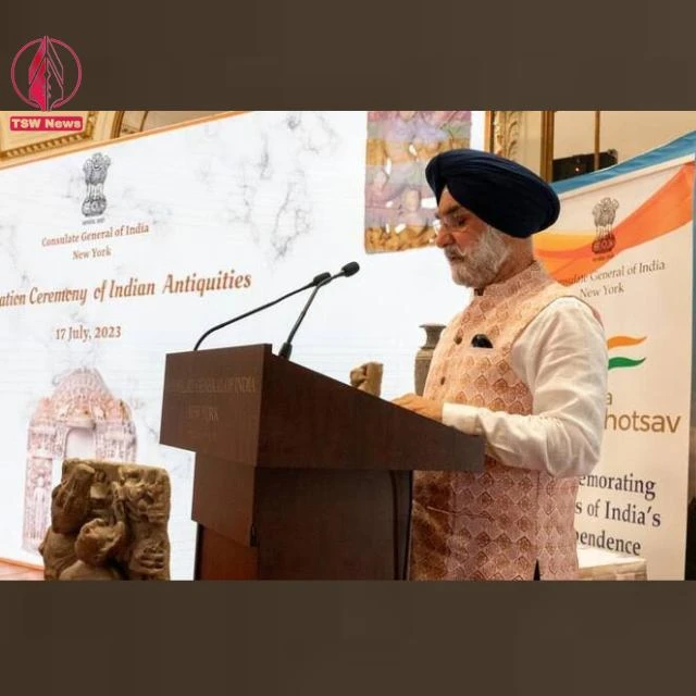 the Indian consulate in New York organized a repatriation ceremony for 105 trafficked antiquities received from the US.